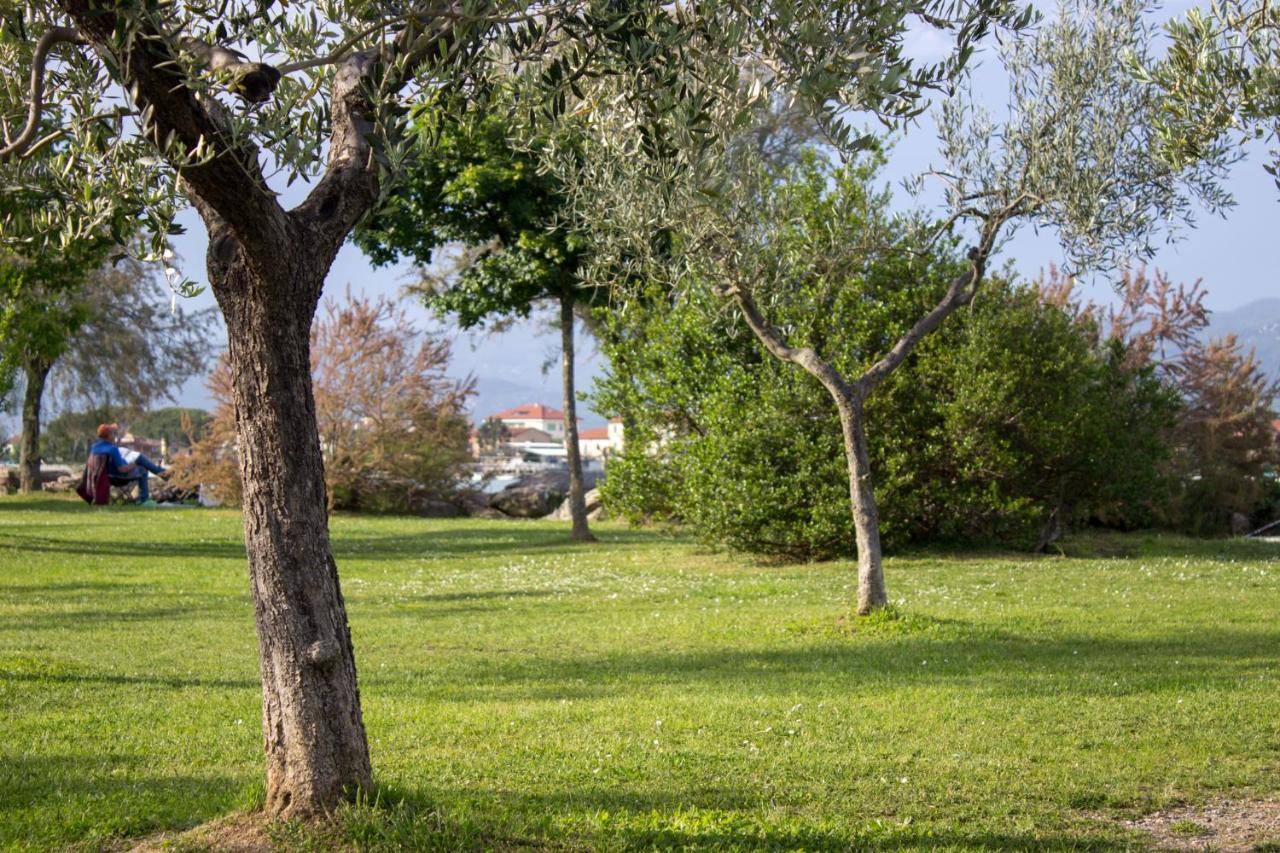 La Casa Della Tilde Apartment Bocca di Magra Exterior foto